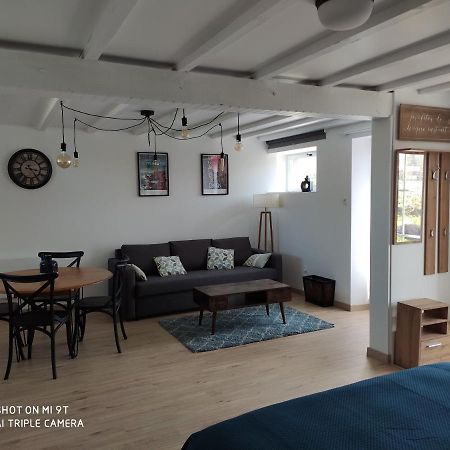 Le Studio 22 Brehand Екстер'єр фото